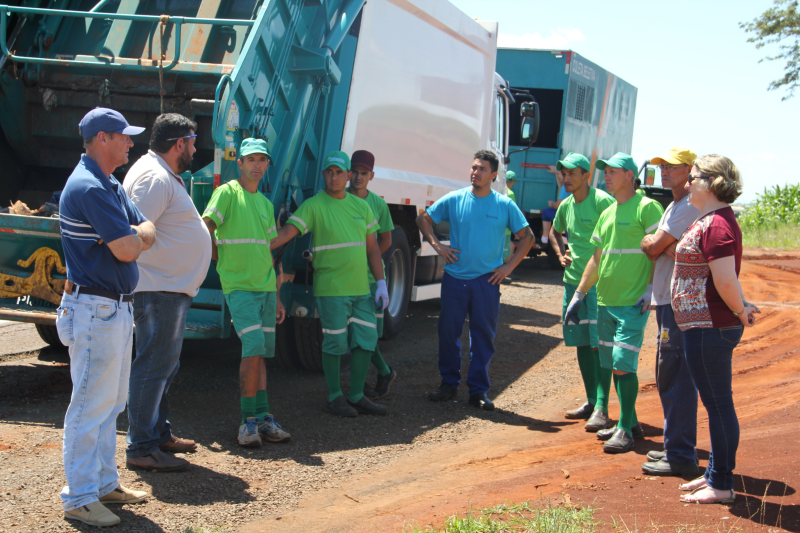 Ação do governo municipal recolhe 10 toneladas de lixo