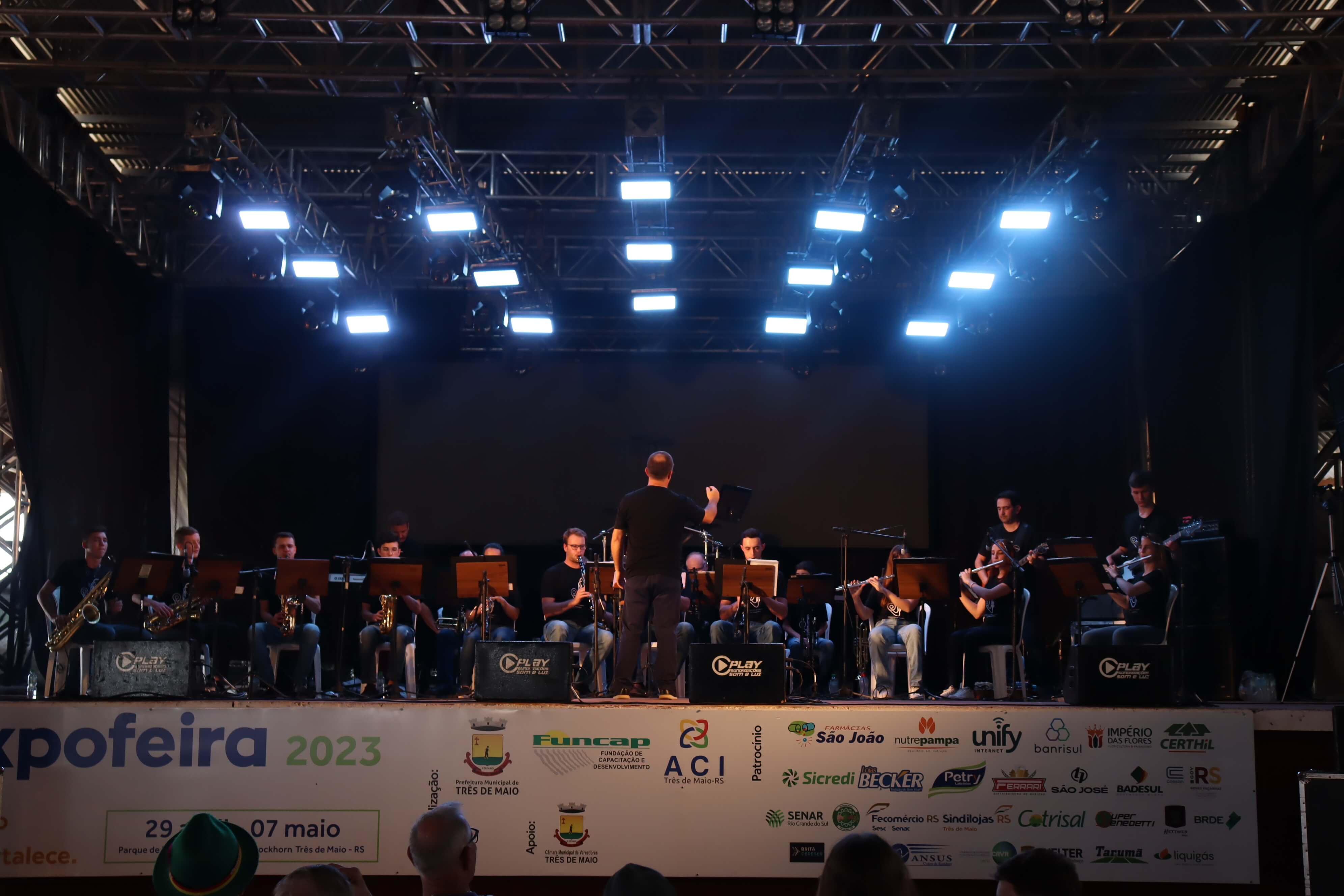 ORQUESTRA DE SOPROS DE HORIZONTINA ENCANTOU O PÚBLICO DA EXPOFEIRA 2023