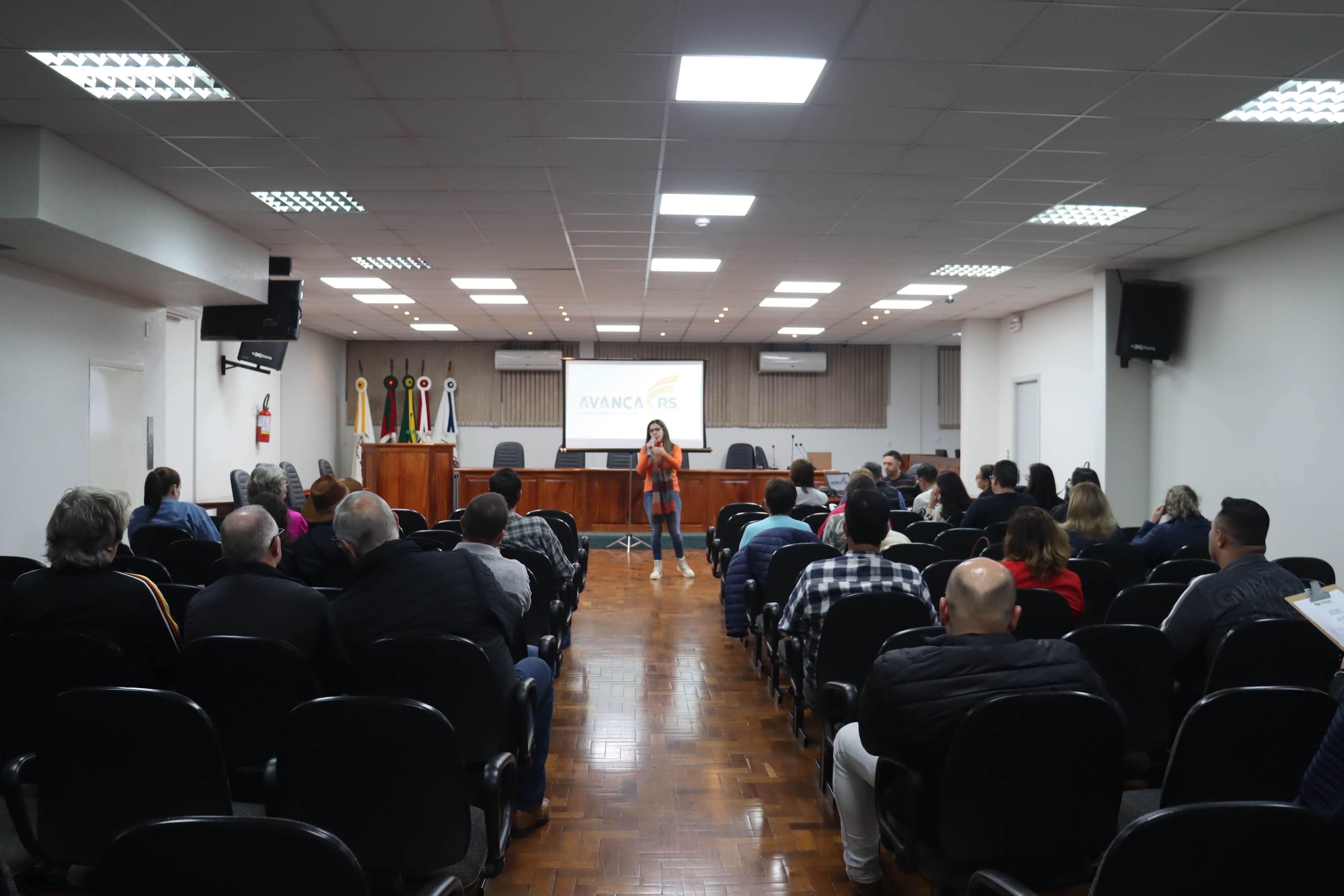 OCORREU ONTEM A PRIMEIRA CHAMADA PÚBLICA DA LEI PAULO GUSTAVO
