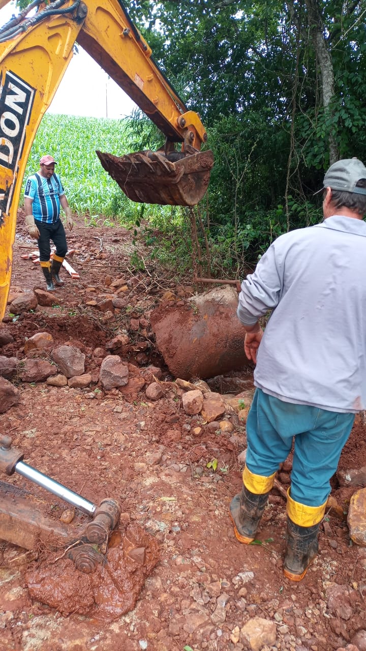 MANUTENÇÕES FORAM REALIZADAS NO INTERIOR DO MUNICÍPIO
