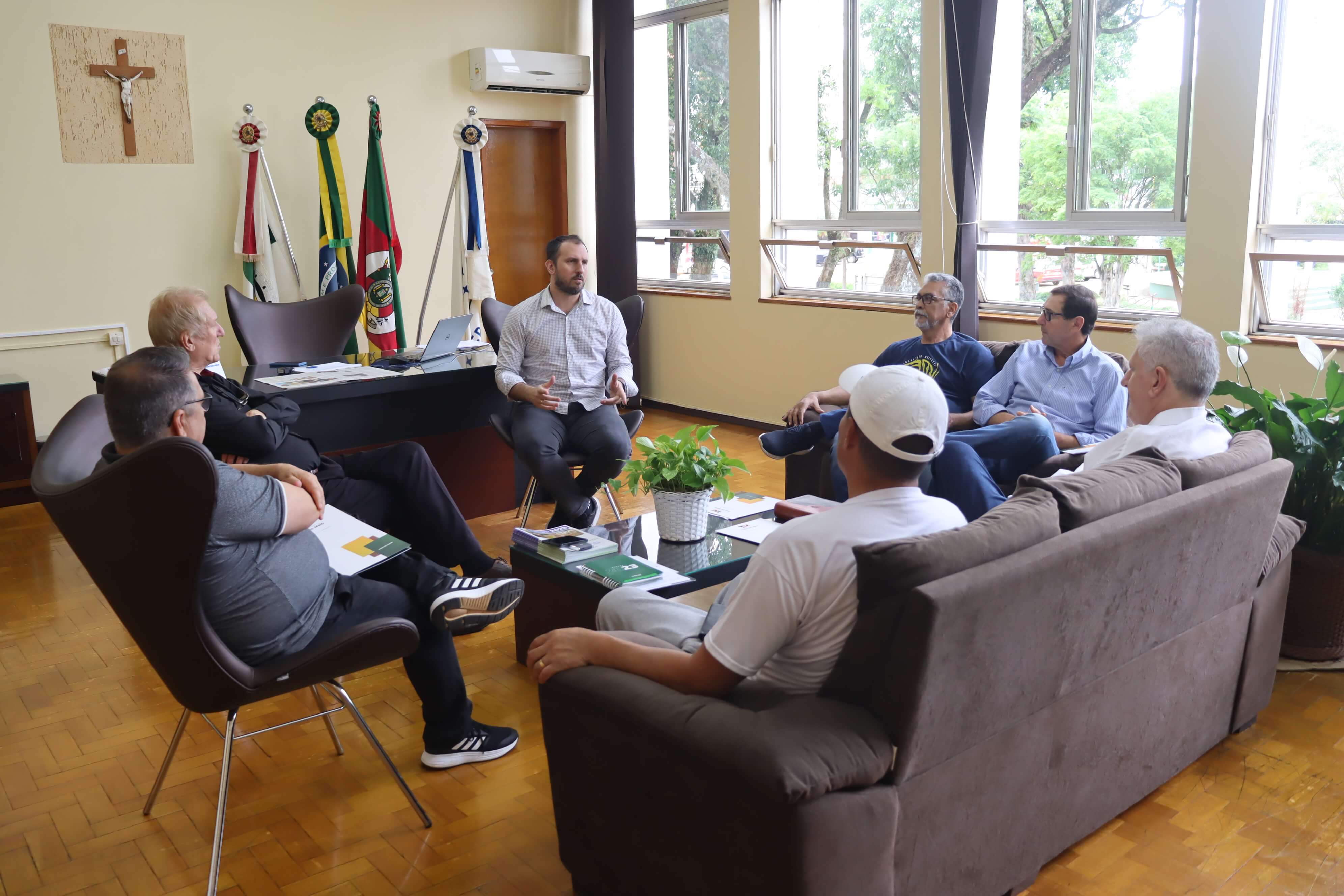 GOVERNO MUNICIPAL PROMOVE PRIMEIRO CAMPEONATO DE BOCHA