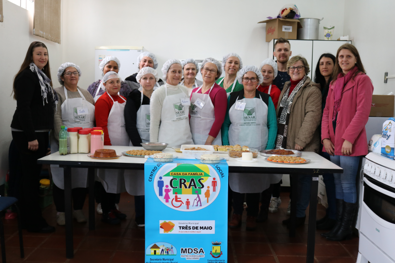 Secretaria de Desenvolvimento Social realiza curso de produção de derivados de leite.