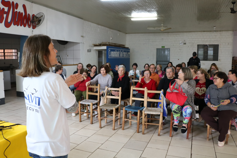 Setembro Amarelo é tema de encontro de grupos de saúde do Bairro São Francisco e Bairro Planalto