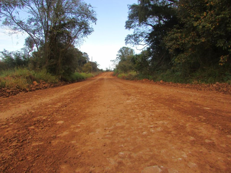 Secretária de Obras está a todo vapor na recuperação de estradas vicinais