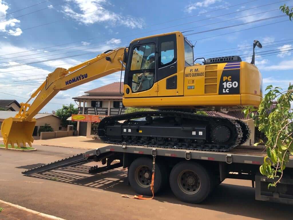 PREFEITURA DE MATO QUEIMADO ADQUIRE  ESCAVADEIRA HIDRÁULICA