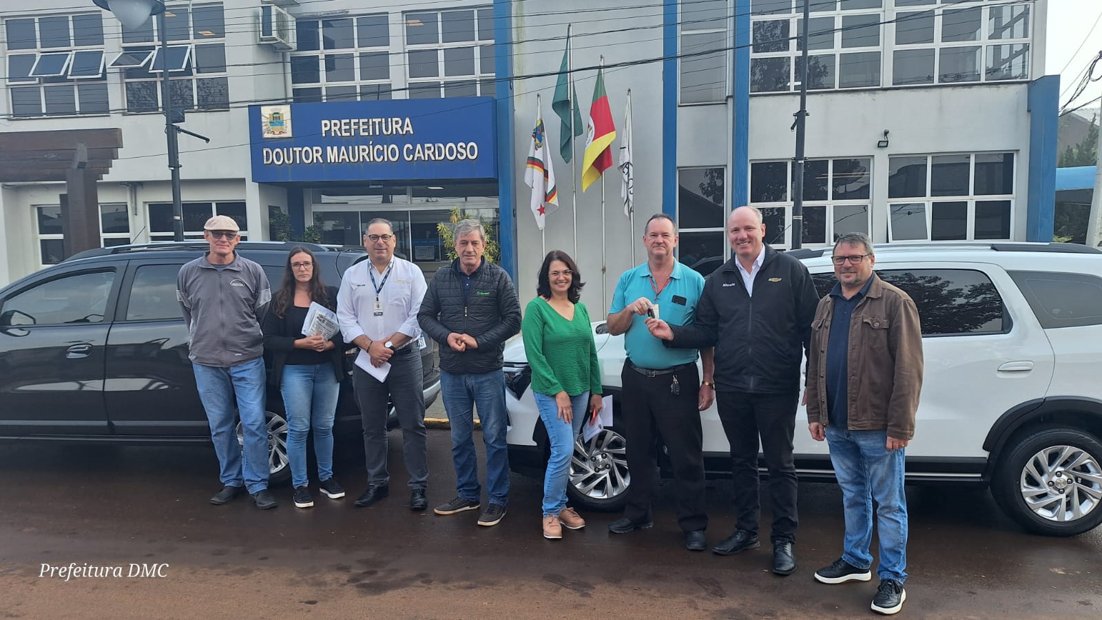 <p>Aquisi&ccedil;&atilde;o de ve&iacute;culos para Educa&ccedil;&atilde;o e Sa&uacute;de</p>