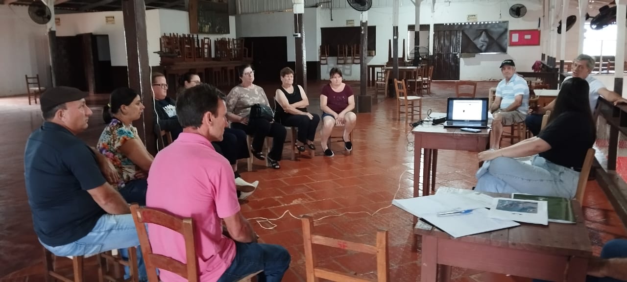 <p>Audi&ecirc;ncia P&uacute;blica - Projeto de Pavimenta&ccedil;&atilde;o Asfaltica em Esquina Pedregulho</p>
