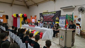 <p><span style="font-family: Arial, serif;"><strong>SOLENIDADE DE FORMATURA&nbsp; PROERD DE DOUTOR MAUR&Iacute;CIO CARDOSO NO ANO DE 2025</strong></span></p>
