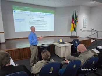 Reuni&atilde;o para Elabora&ccedil;&atilde;o do Regimento Interno do Gabinete de Gest&atilde;o Integrada Regional (GGI-R)