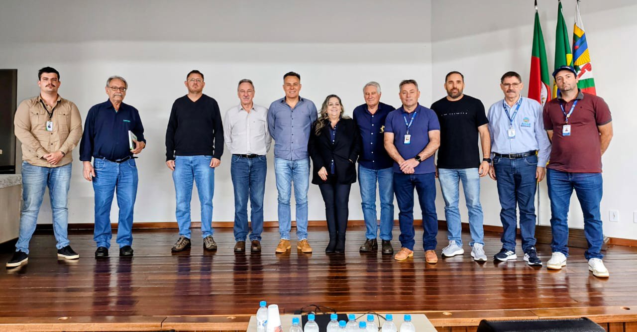 Recupera&ccedil;&atilde;o das Estradas Rurais