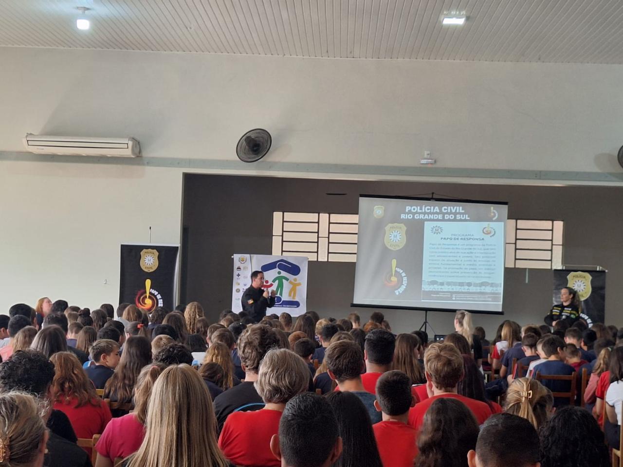 <p>Papo Responsa: Di&aacute;logo e Conscientiza&ccedil;&atilde;o marcam Evento de Preven&ccedil;&atilde;o &agrave; Viol&ecirc;ncia em S&atilde;o Martinho</p>