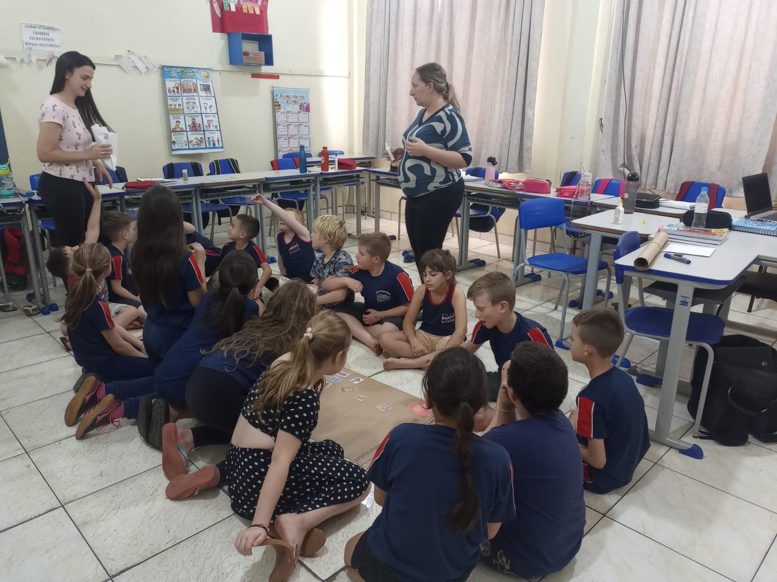 <p>A&ccedil;&otilde;es Educativas por uma alimenta&ccedil;&atilde;o saud&aacute;vel e adequada nas escolas</p>