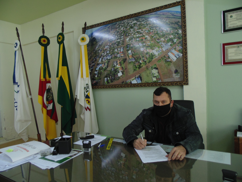 VICE-PREFEITO NO COMANDO DO EXECUTIVO