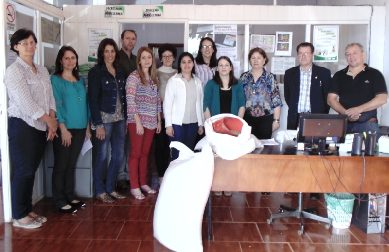 Prefeitura doa 10 mil quilos de feijão