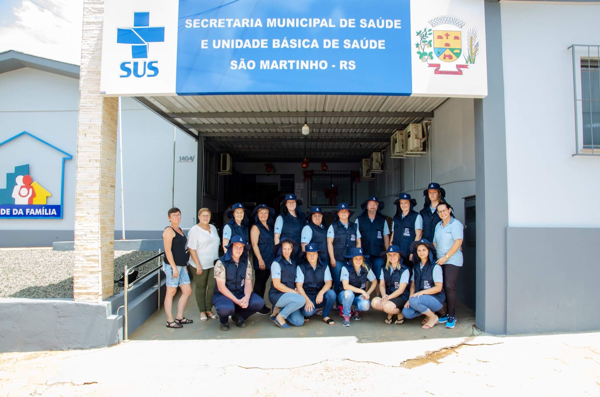 Agentes de saúde recebem novos uniformes do Programa ''Saúde com Agente''