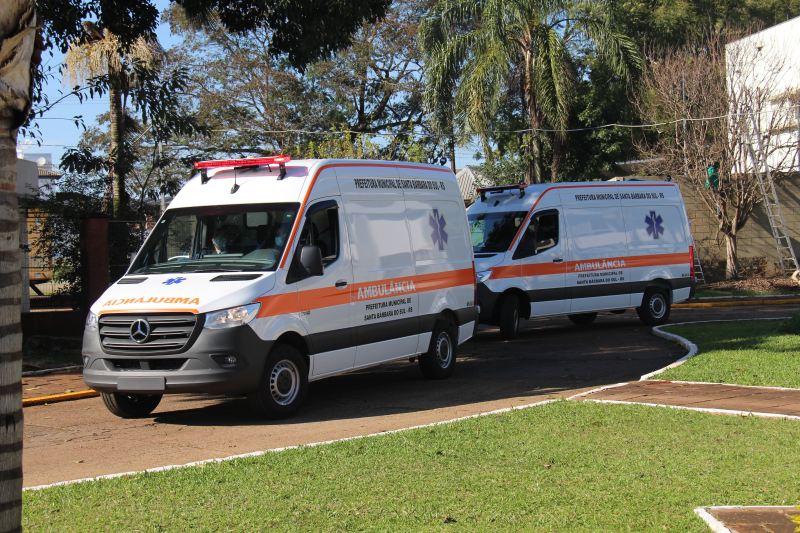 Prefeitura de Santa Bárbara do Sul investiu quase R$ 400 mil ao adquirir duas novas ambulâncias 