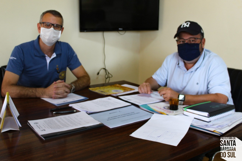 Parcerias: Executivo e Rotary Clube 