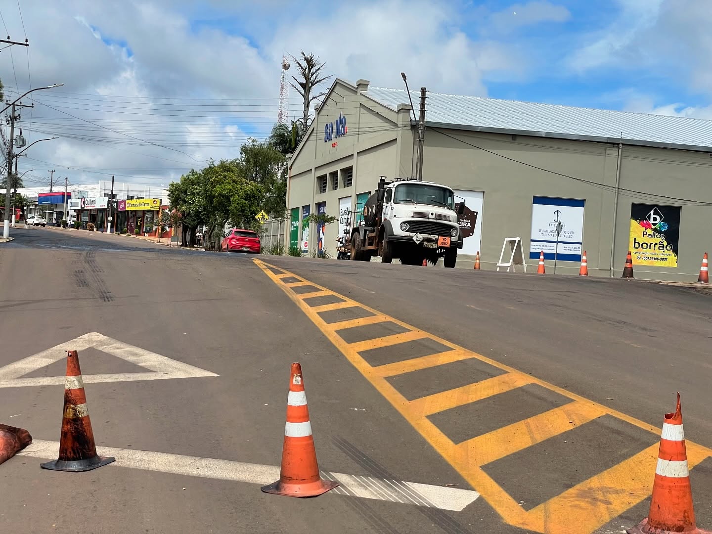 <p>Obras no centro do Munic&iacute;pio</p>