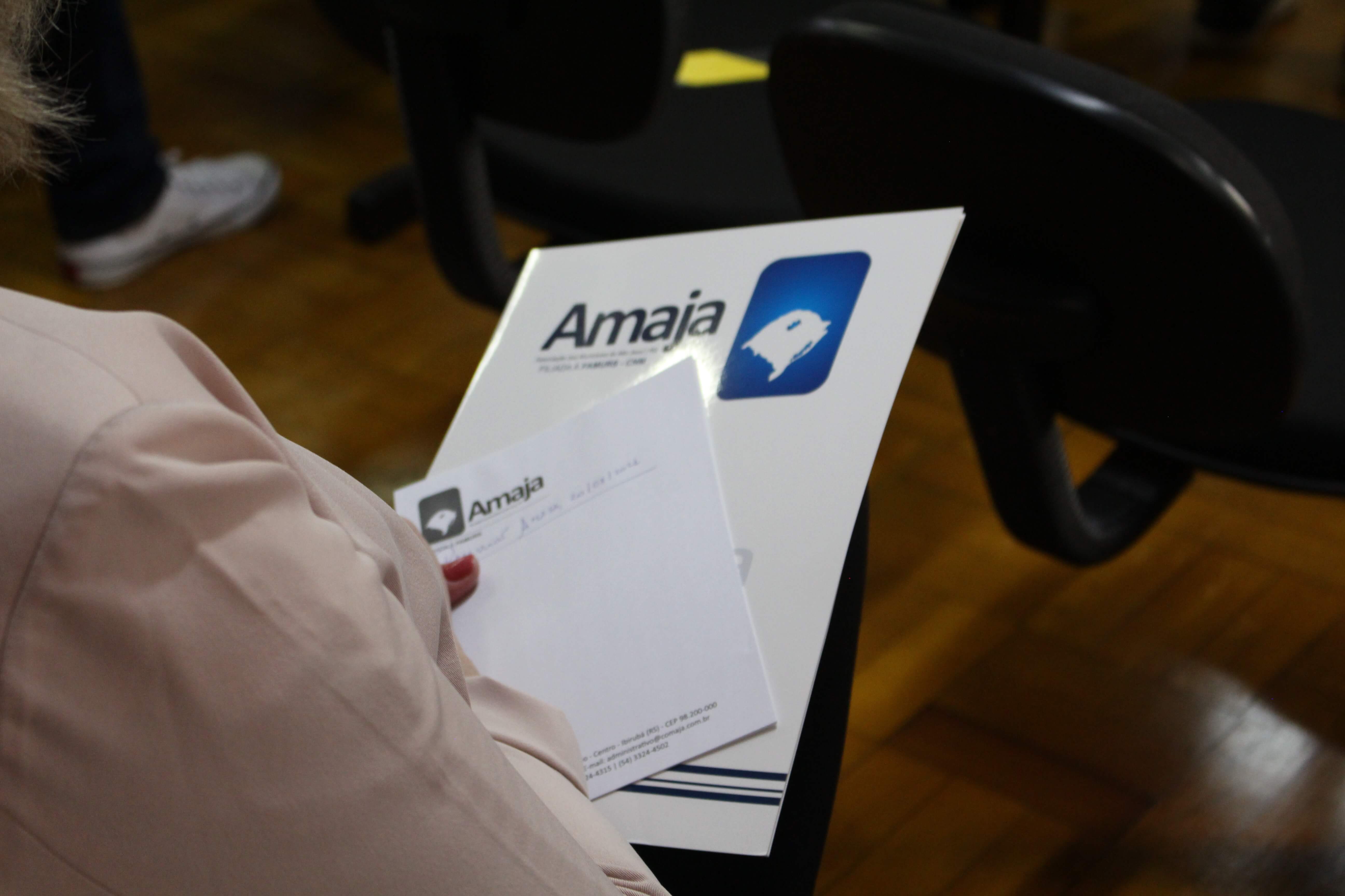 Encontro da Amaja em Santa Bárbara do Sul abordou pautas regionais de infraestrutura e demandas jurídicas