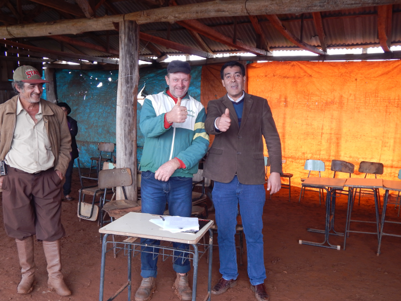 Associação Camponesa Recebe Equipamentos Doados pelo Municipio