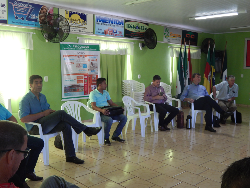  Prefeito José Rubem participa de reunião com os Prefeitos da AMM e SDR  