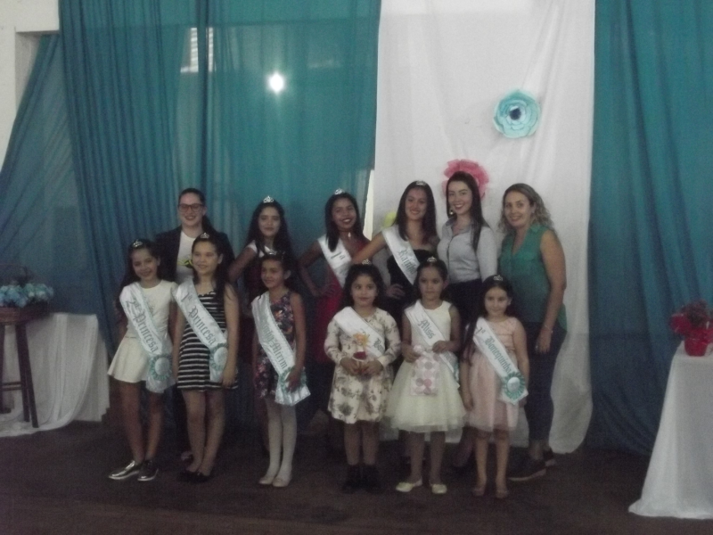 ESCOLHA DA RAINHA MIRIM JUVENIL E BONEQUINHA