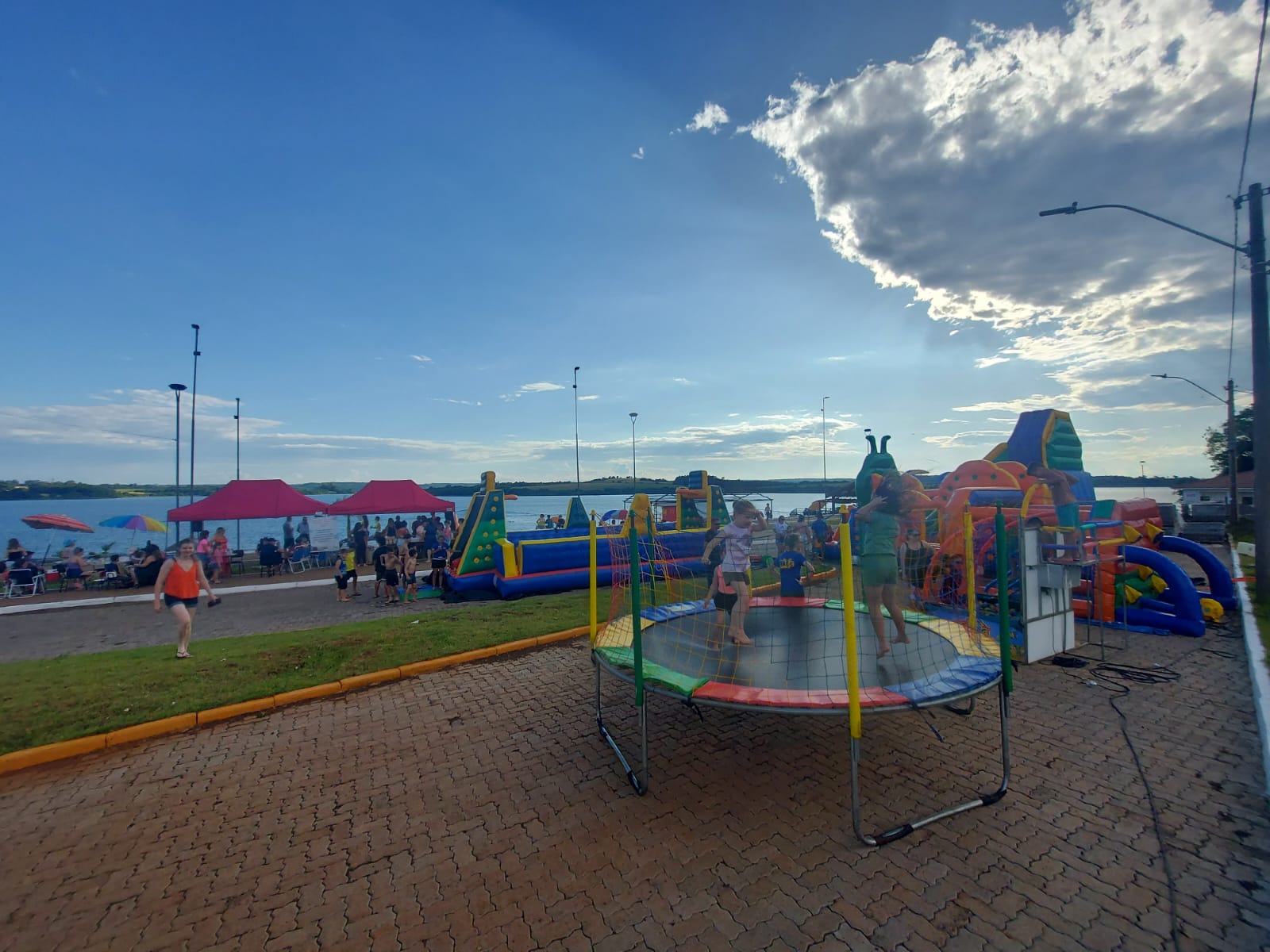 2ª RUA DO LAZER & 1ª MATEADA NA PRAINHA DE ROQUE GONZALES