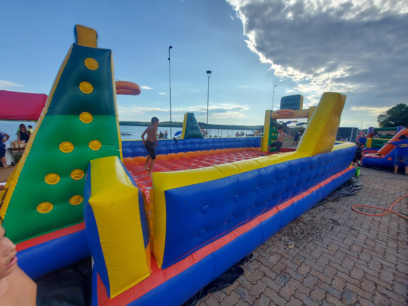 2ª RUA DO LAZER & 1ª MATEADA NA PRAINHA DE ROQUE GONZALES