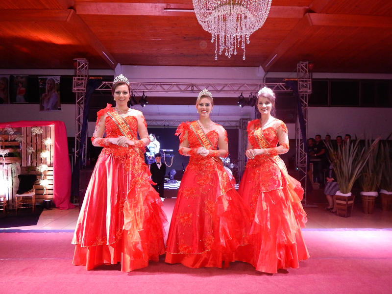 BAILE DE ESCOLHA DAS SOBERANAS DO MUNICÍPIO