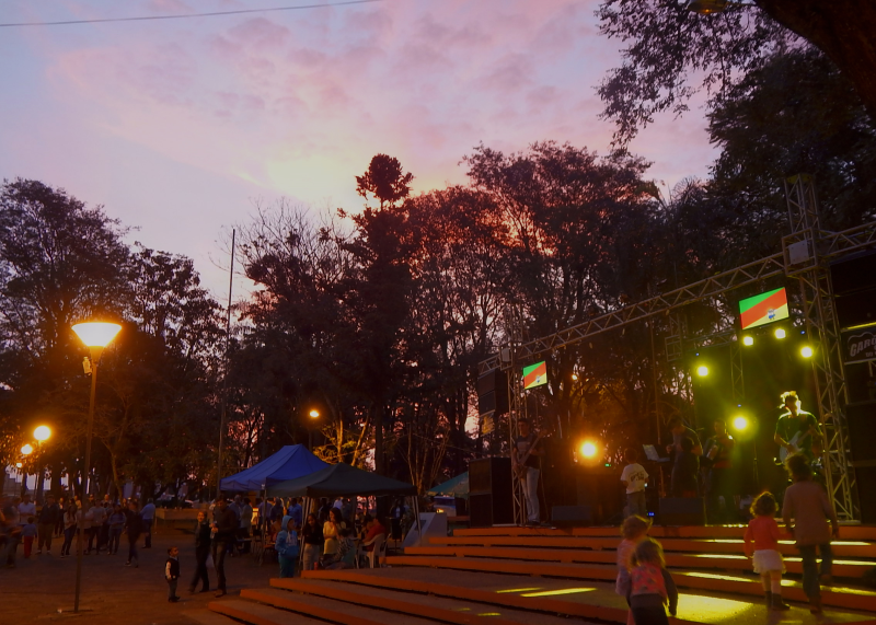 ANIVERSÁRIO DE ROQUE GONZALES