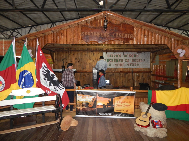 FESTIVAL ESTUDANTIL DA MÚSICA E POESIA GAÚCHA "ORGULHO DO MEU PAGO"