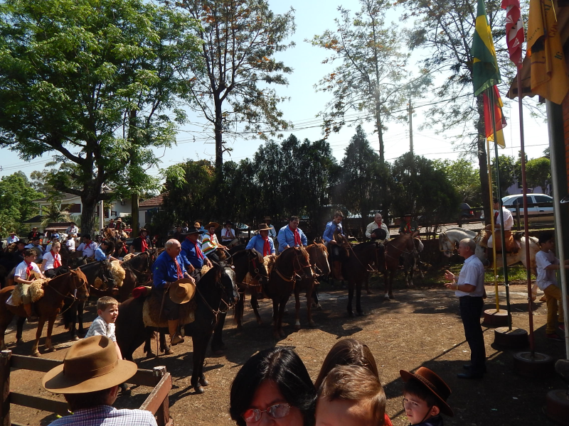 FESTIVAL ESTUDANTIL DA MÚSICA E POESIA GAÚCHA "ORGULHO DO MEU PAGO"