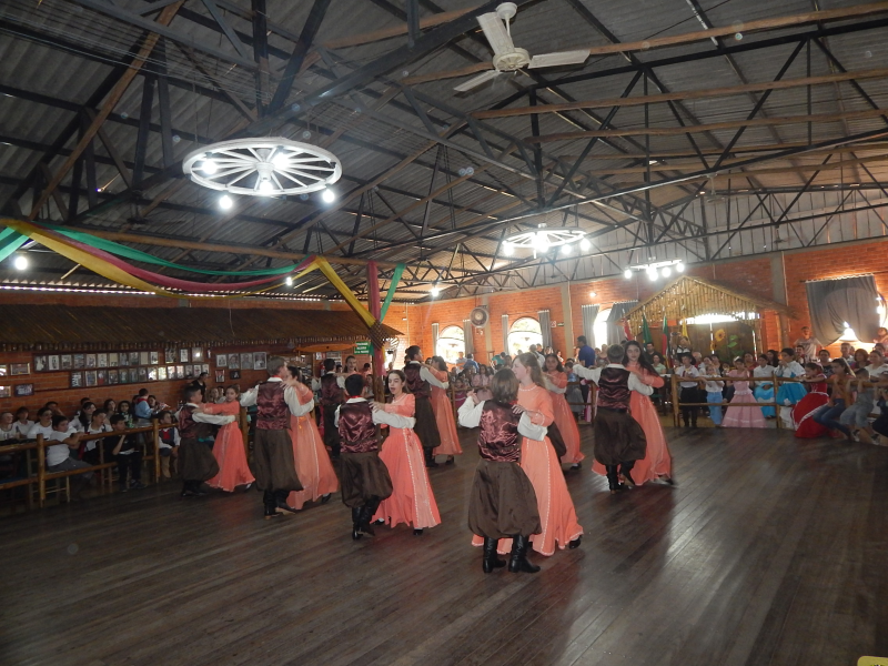 FESTIVAL ESTUDANTIL DA MÚSICA E POESIA GAÚCHA "ORGULHO DO MEU PAGO"
