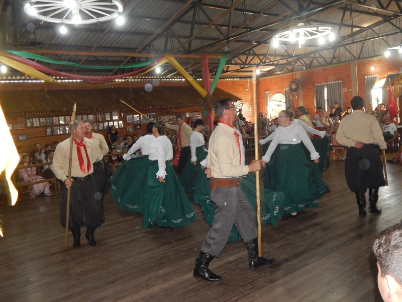 FESTIVAL ESTUDANTIL DA MÚSICA E POESIA GAÚCHA "ORGULHO DO MEU PAGO"