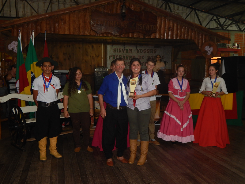 FESTIVAL ESTUDANTIL DA MÚSICA E POESIA GAÚCHA "ORGULHO DO MEU PAGO"