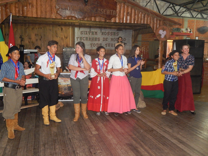 FESTIVAL ESTUDANTIL DA MÚSICA E POESIA GAÚCHA "ORGULHO DO MEU PAGO"