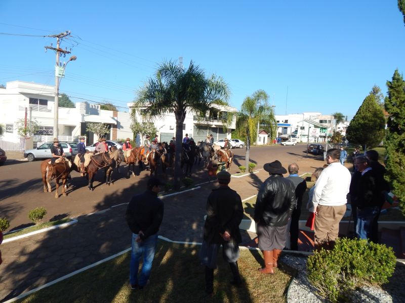 1ªTRILHA DA INTEGRAÇÃO JESUÍTICA-GUARANI E 8ª CAVALGADA NHEÇUANA 