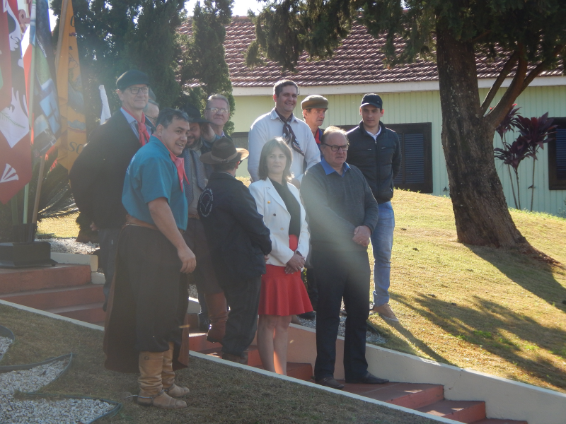 1ªTRILHA DA INTEGRAÇÃO JESUÍTICA-GUARANI E 8ª CAVALGADA NHEÇUANA 