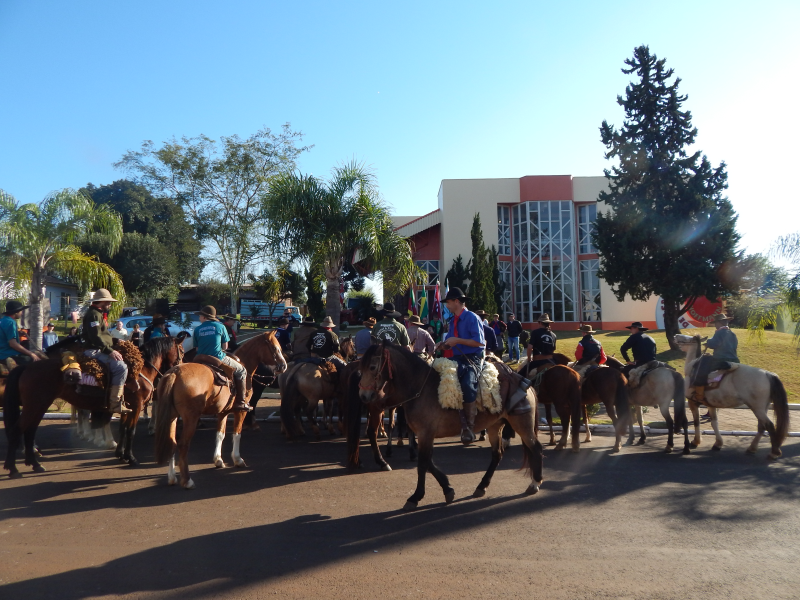 1ªTRILHA DA INTEGRAÇÃO JESUÍTICA-GUARANI E 8ª CAVALGADA NHEÇUANA 