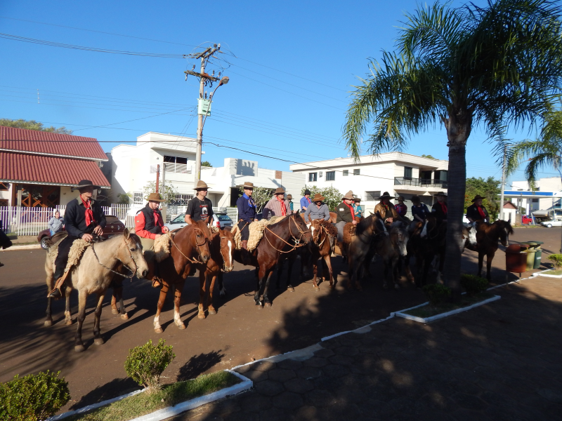 1ªTRILHA DA INTEGRAÇÃO JESUÍTICA-GUARANI E 8ª CAVALGADA NHEÇUANA 