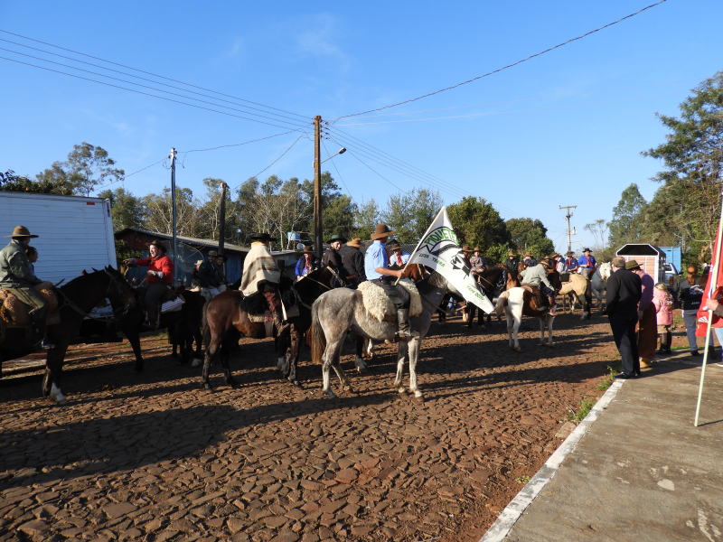 2° TRILHA DA INTEGRAÇÃO JESUÍTICA-GUARANI E 9° CAVALGADA NHEÇUANA-GUARANI