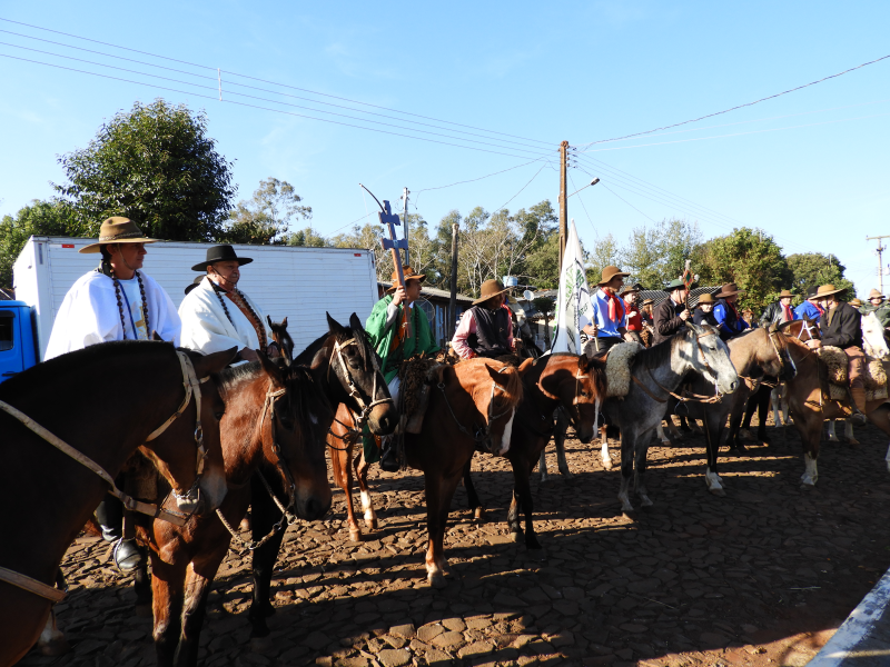2° TRILHA DA INTEGRAÇÃO JESUÍTICA-GUARANI E 9° CAVALGADA NHEÇUANA-GUARANI