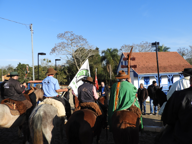 2° TRILHA DA INTEGRAÇÃO JESUÍTICA-GUARANI E 9° CAVALGADA NHEÇUANA-GUARANI