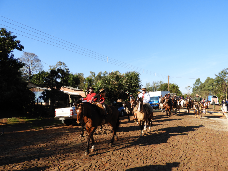 2° TRILHA DA INTEGRAÇÃO JESUÍTICA-GUARANI E 9° CAVALGADA NHEÇUANA-GUARANI