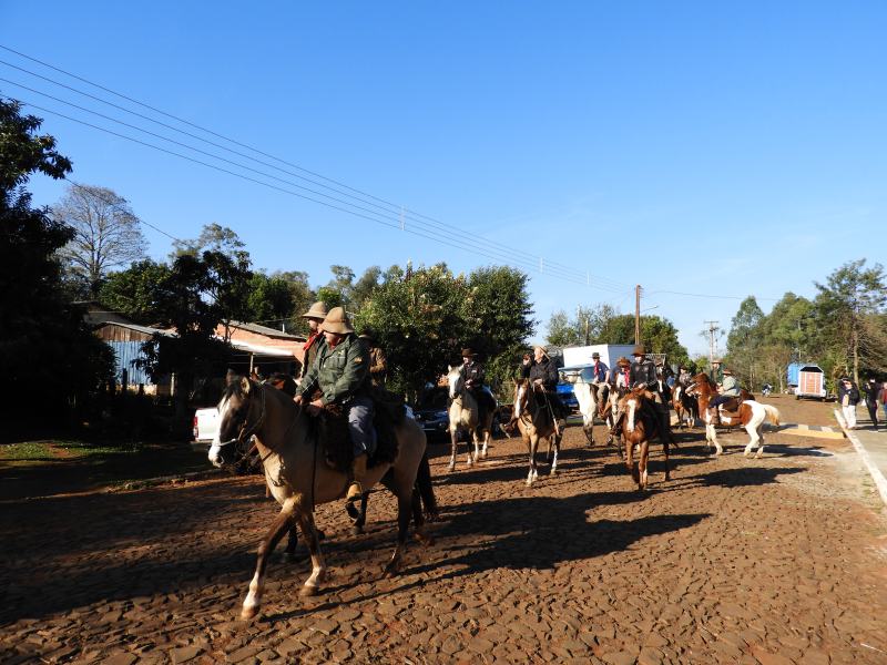 2° TRILHA DA INTEGRAÇÃO JESUÍTICA-GUARANI E 9° CAVALGADA NHEÇUANA-GUARANI