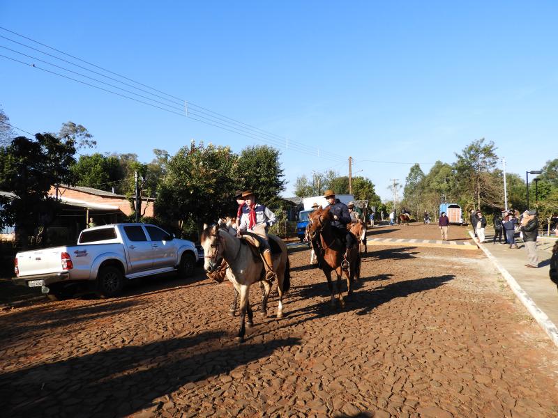 2° TRILHA DA INTEGRAÇÃO JESUÍTICA-GUARANI E 9° CAVALGADA NHEÇUANA-GUARANI