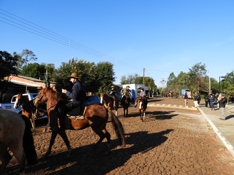 2° TRILHA DA INTEGRAÇÃO JESUÍTICA-GUARANI E 9° CAVALGADA NHEÇUANA-GUARANI