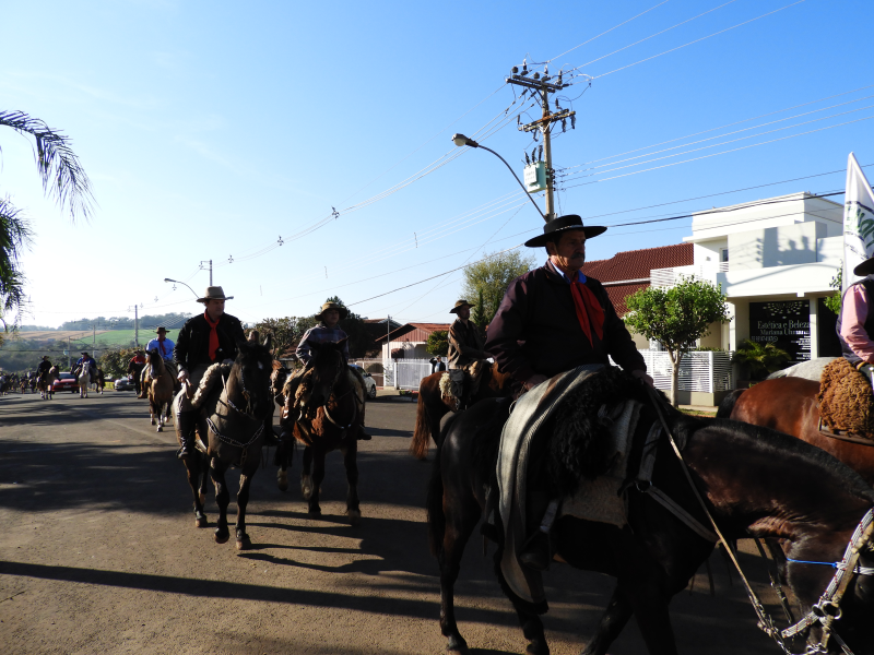 2° TRILHA DA INTEGRAÇÃO JESUÍTICA-GUARANI E 9° CAVALGADA NHEÇUANA-GUARANI