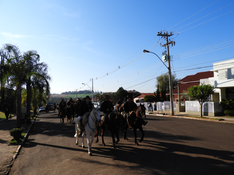 2° TRILHA DA INTEGRAÇÃO JESUÍTICA-GUARANI E 9° CAVALGADA NHEÇUANA-GUARANI