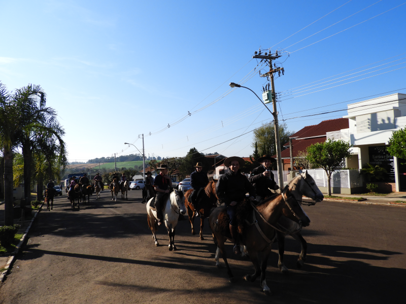 2° TRILHA DA INTEGRAÇÃO JESUÍTICA-GUARANI E 9° CAVALGADA NHEÇUANA-GUARANI